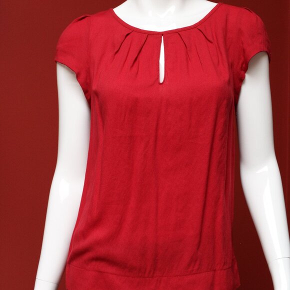 Zara Basic Red Blouse - Picture 1 of 12